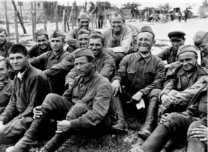 Des hommes prisonniers au Stalag II-A